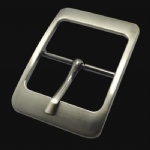 center bar buckles